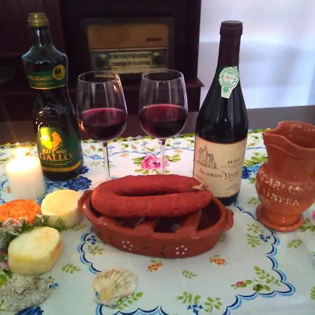 House With Garden Сasa de vacaciones